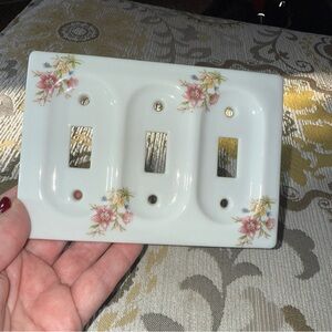 White Floral Ceramic Porcelain 3 Switch Cover Plate Rectangular  MCM vintage
